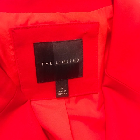 The Limited suit - 3 pieces! - Picture 2 of 8